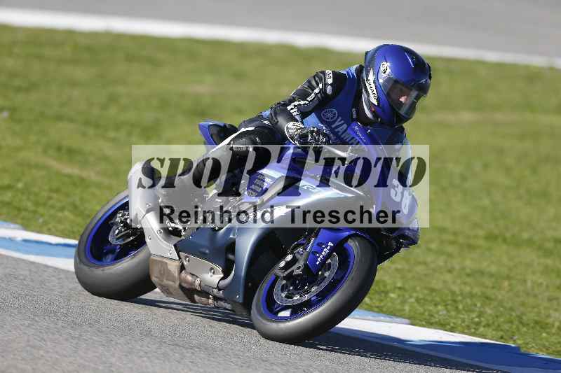 Archiv-2025/02 28.-31.01.2025 Moto Center Thun Jerez/gruen-green/38